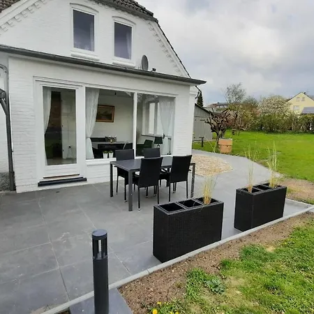 Gästehaus Rektor-petersen Ferienhaus Bredstedt